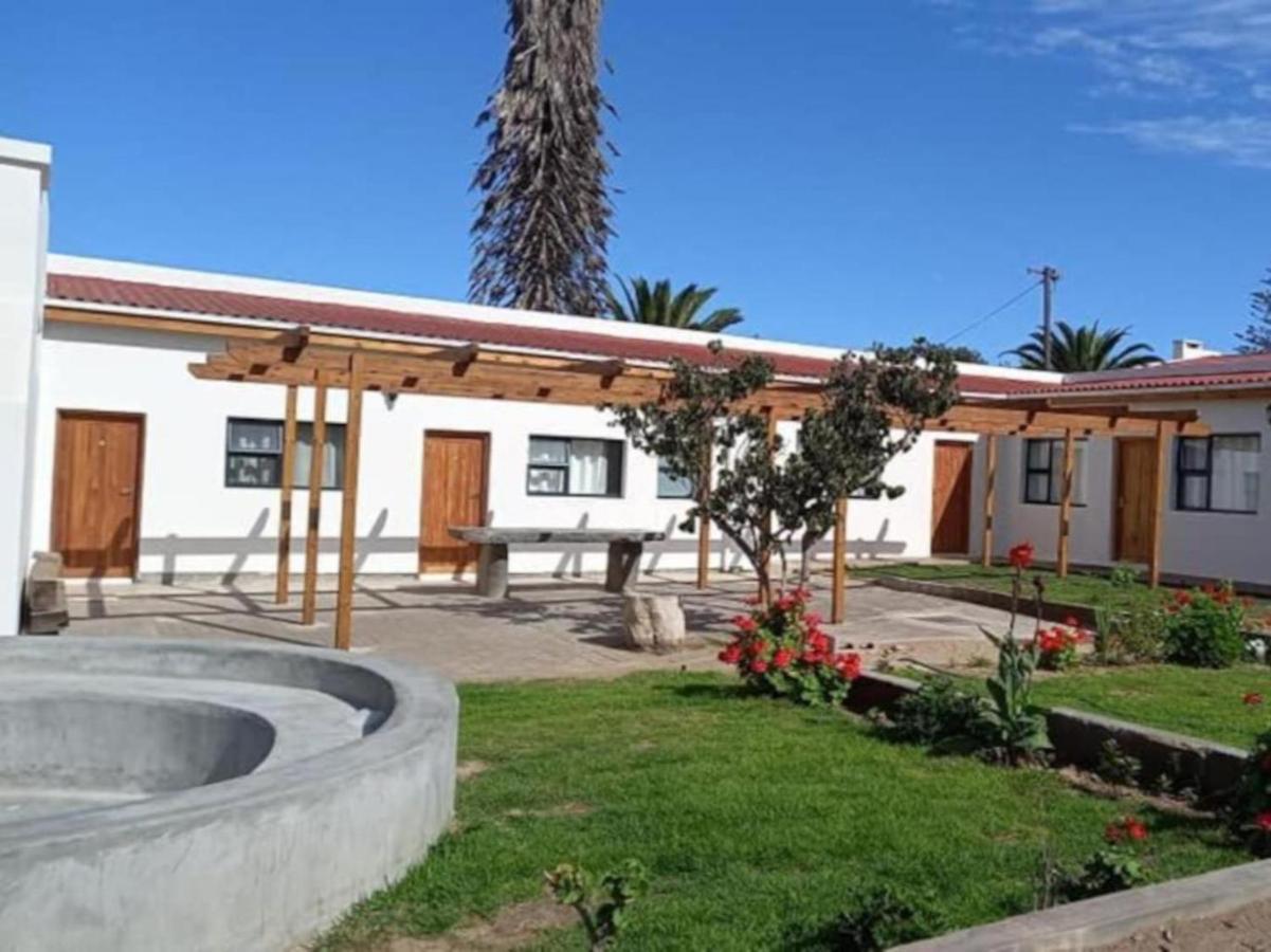 Beach Garden Guesthouse With Self Catering Swakopmund Eksteriør billede